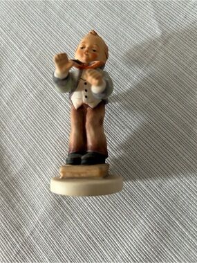 Vintage Goebel Hummel "Band Leader" figurine, model #129.